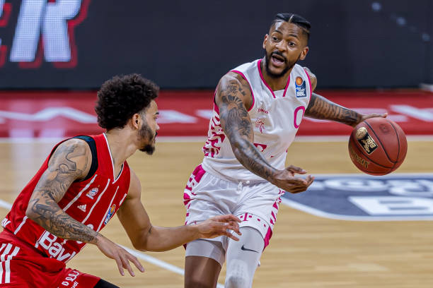 阵容优势的 阵容优势的