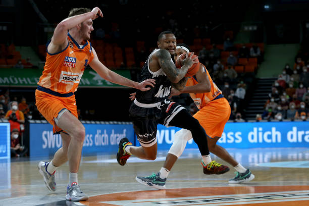 技战术的体 技战术的体